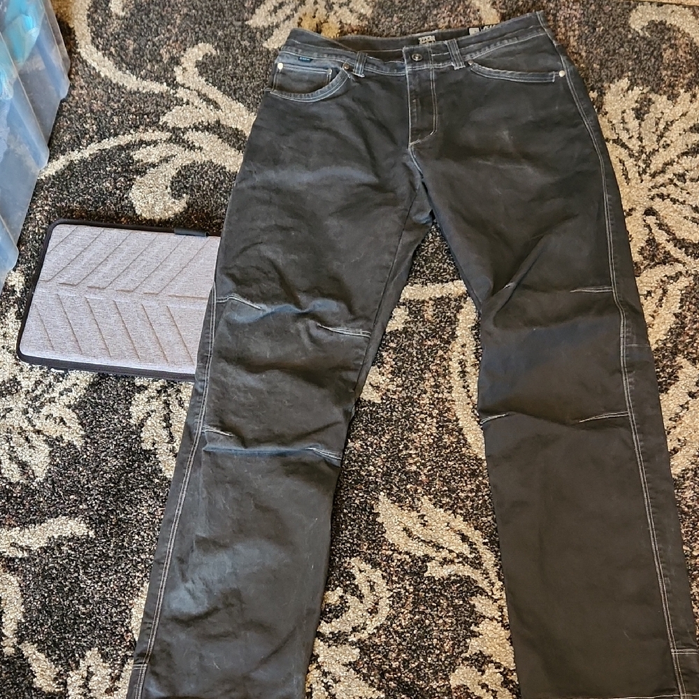Kuhl Men's Straight Jeans in Black